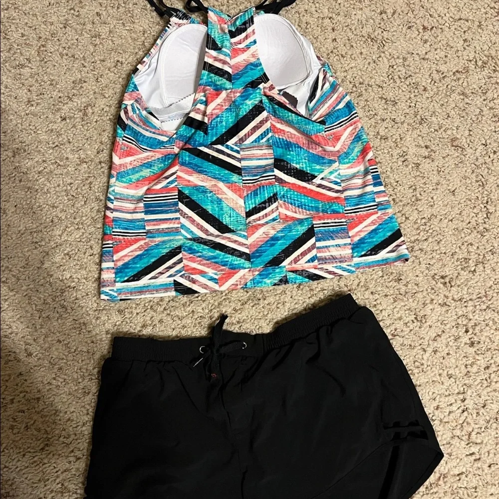 Tankini set - Picture 2 of 4